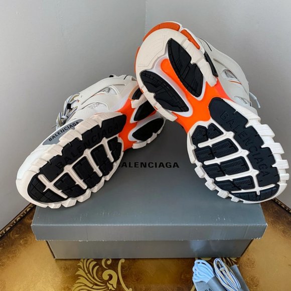 NEW Balenciaga Track White Orange - Picture 7 of 8